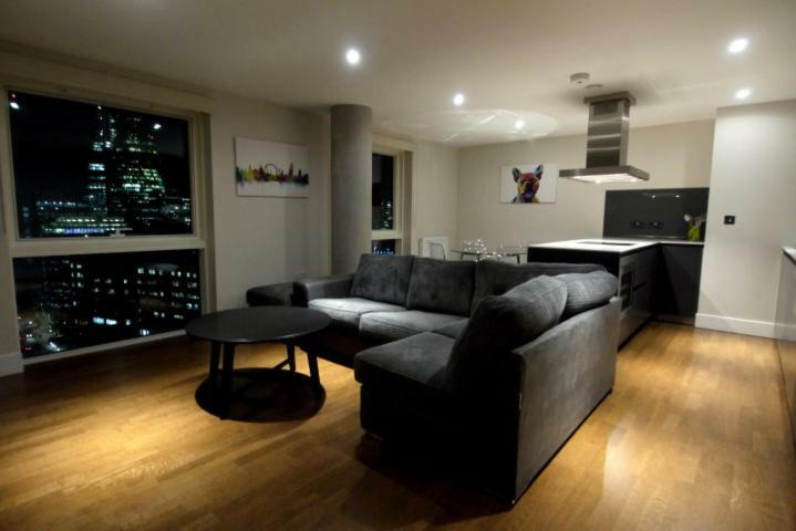 לונדון One Commercial Street Apartment מראה חיצוני תמונה